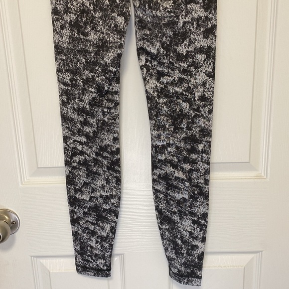 Misted Jacquard Graphite Grey Alpine White Lululemon Wunder Under High-rise 28” - Picture 7 of 9